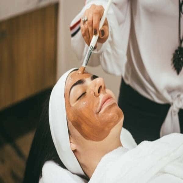 Platinum Metallic Facial With International Brand